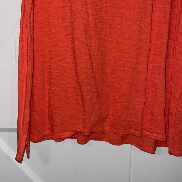 Old Navy Everywear Tank - Picture 5 of 8